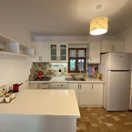 Villa With Pool And View Near Old Town In