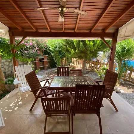 Villa With Pool And View Near Old Town In